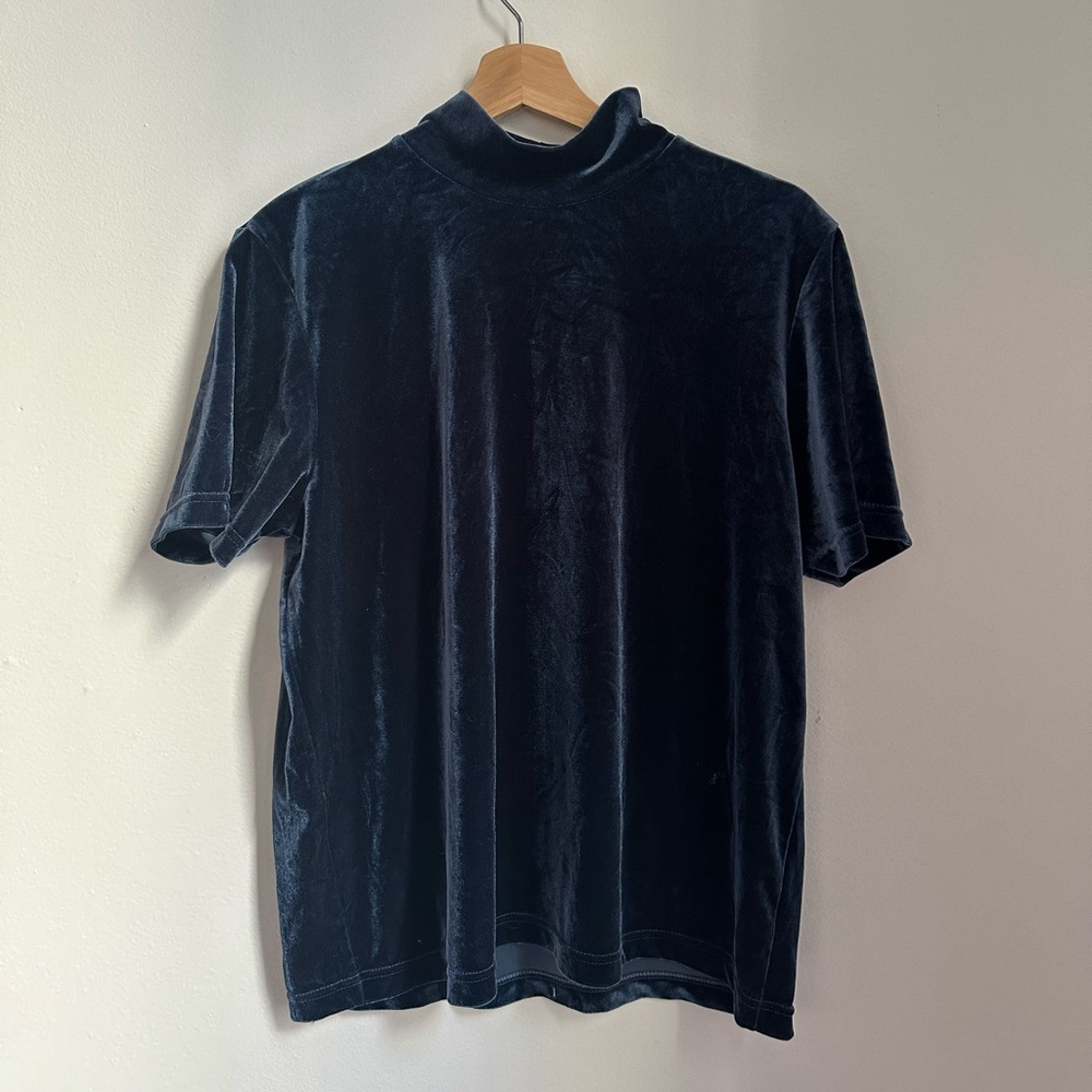 Turtle neck tshirt